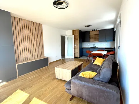 Sale, one bedroom apartment, 56m², Tološi, Podgorica - image 2