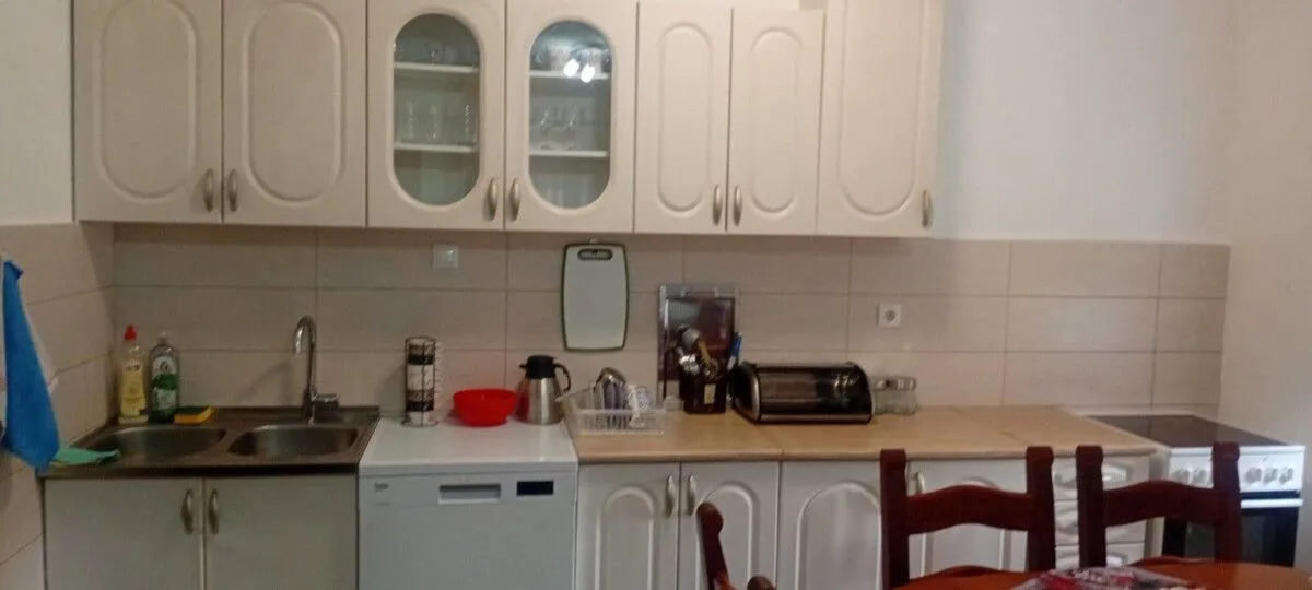 Rent, house, 75m², Zlatica, Podgorica