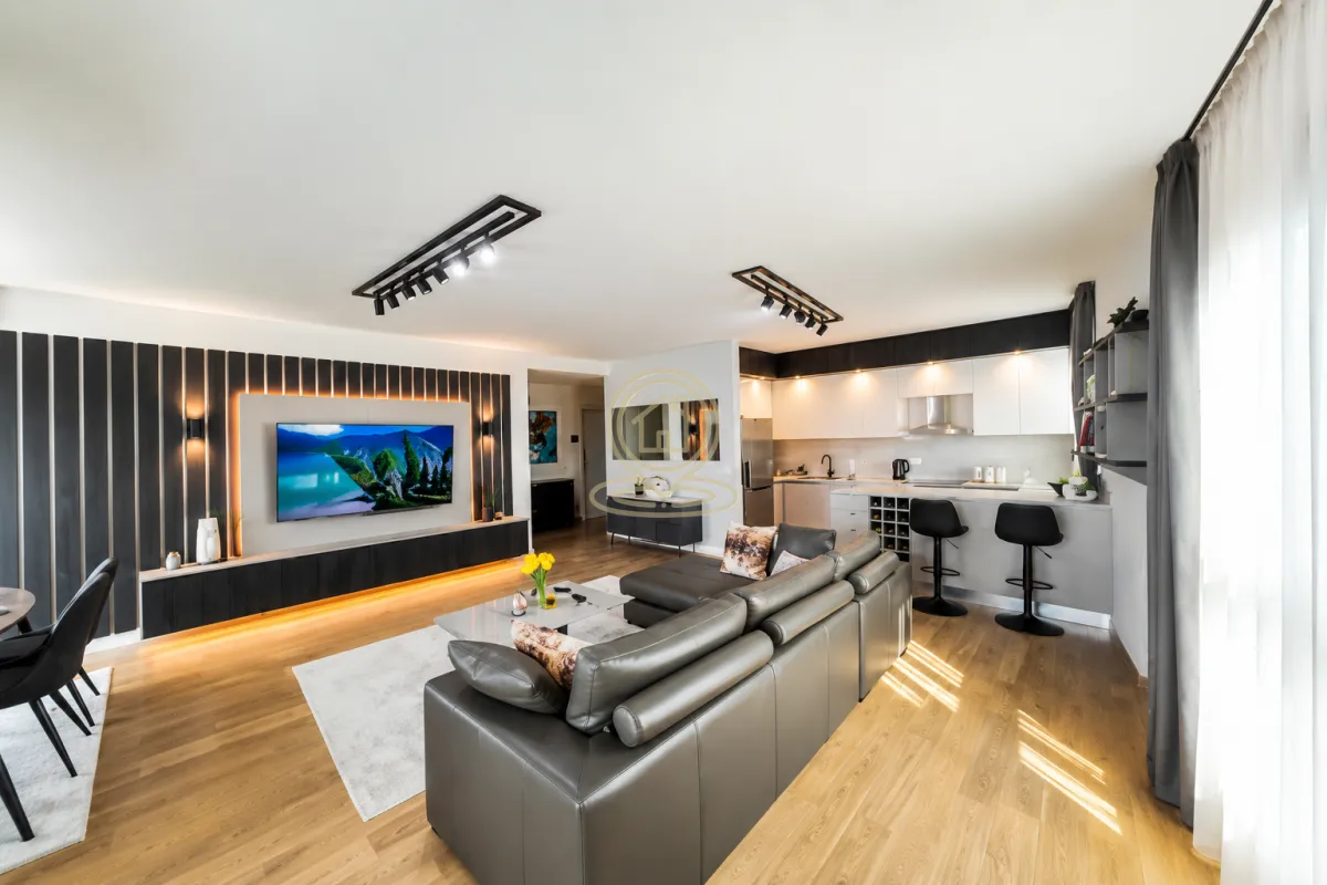 Sale, four bedroom apartment, 144m², Savski Venac, Beograd
