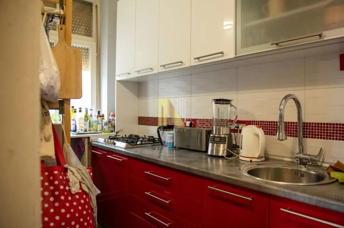 Prodaja, dvosoban stan, 62m², Stari grad, Novi Sad