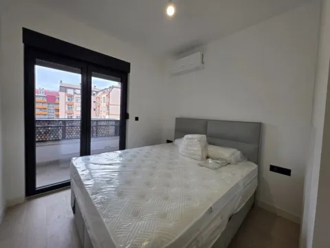 Izdavanje, dvosoban stan, 63m², Preko Morače, Podgorica - image 12
