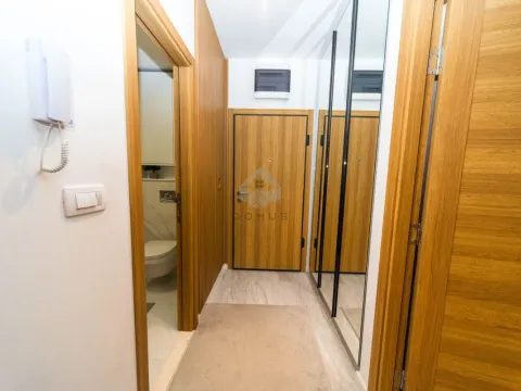 Sale, one bedroom apartment, 45m², New City, Podgorica - image 9