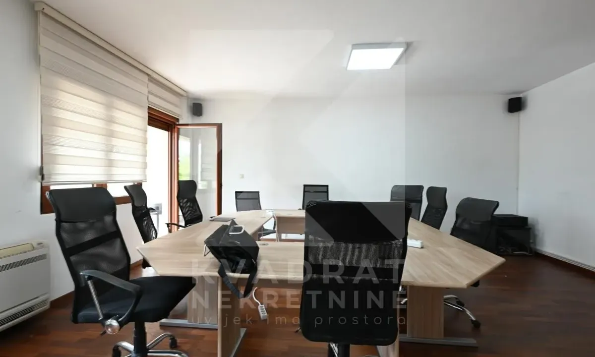 Rent, office space, 105m², Preko Morače, Podgorica