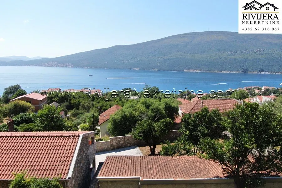 Prodaja, kuća, 219m², Đenovići, Herceg Novi