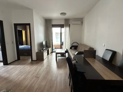 Prodaja, jednosoban stan, 38m², Centar, Budva - image 2