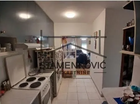 Prodaja, trosoban stan, 91m², Nova Detelinara, Novi Sad Sve Podlokacije