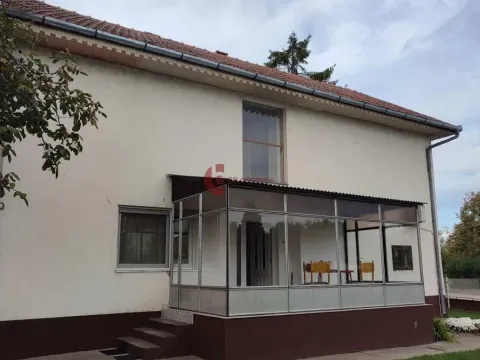 Prodaja, kuća, 250m², Palić, Subotica - image 3