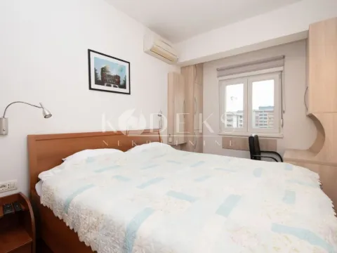 Izdavanje, dvosoban stan, 68m², City Kvart, Podgorica - image 8