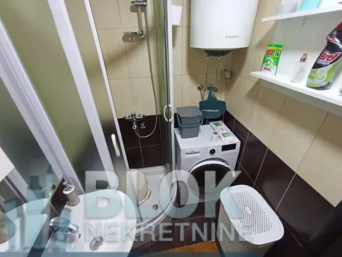 Izdavanje, jednosoban stan, 45m², Preko Morače, Podgorica - image 9