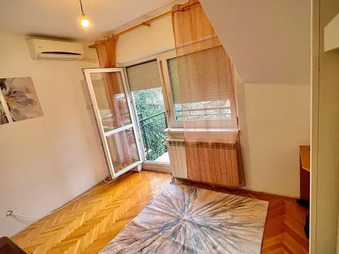 Izdavanje, trosoban stan, 67m², Banovo Brdo, Beograd - image 13