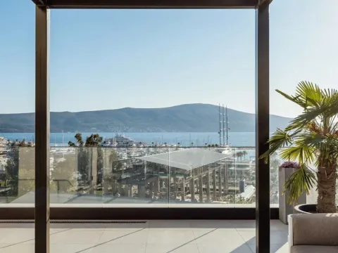 Sale, two bedroom apartment, 179m², Porto Montenegro, Tivat - image 13