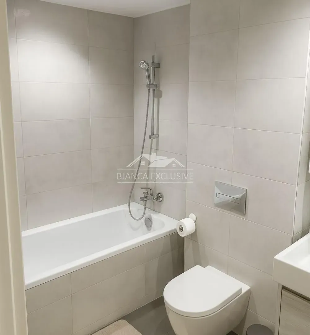 Sale, three bedroom apartment, 76m², Savski Venac, Beograd