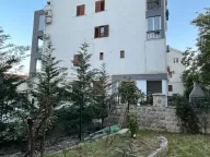 Izdavanje, jednosoban stan, 42m², Budva, Crna Gora - image 9