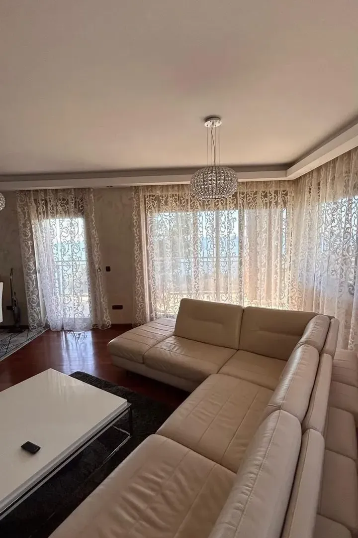 Prodaja, dvosoban stan, 120m², Vidikovac, Budva