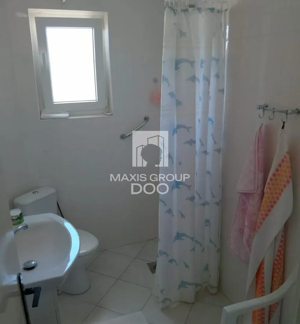 Prodaja, stan, 297m², Kragujevac, Srbija