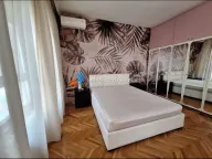Izdavanje, kuća, 240m², Banovo Brdo, Beograd - image 10