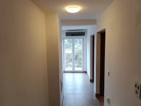 Rent, four bedroom apartment, 100m², Podi, Herceg Novi - image 15
