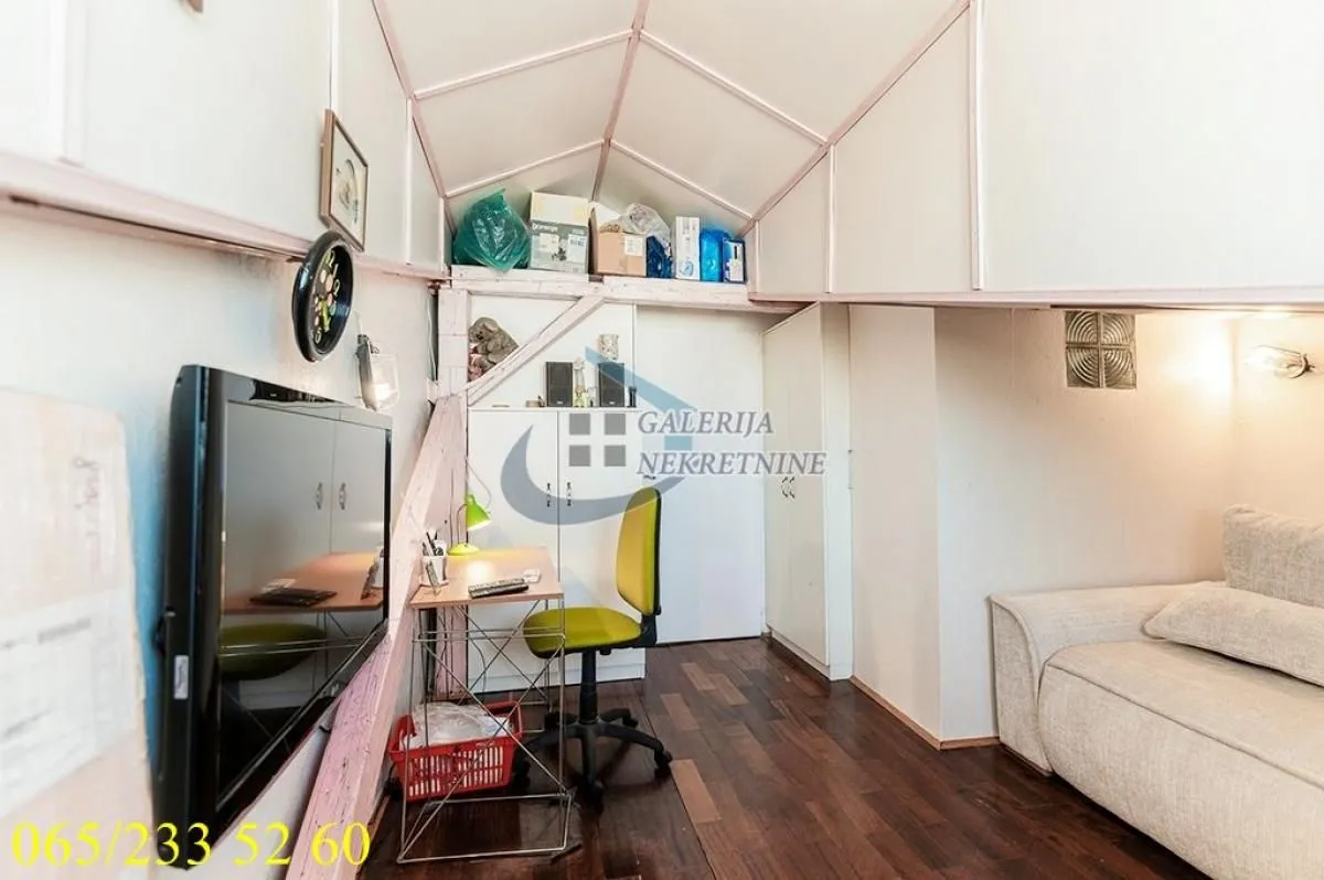 Sale, three bedroom apartment, 110m², Stari Grad, Beograd
