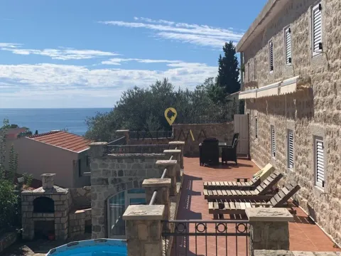 Prodaja, kuća, 437m², Reževići, Budva