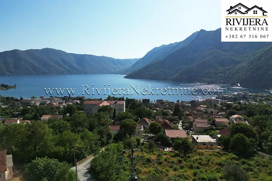 Prodaja, plac, 910m², Risan, Kotor