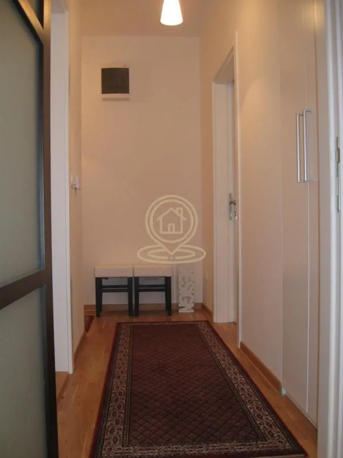 Rent, two bedroom apartment, 60m², Kalenić Pijaca, Vračar Sve Podlokacije
