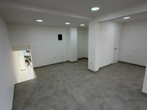 Sale, office space, 57m², Zabjelo, Podgorica - image 3