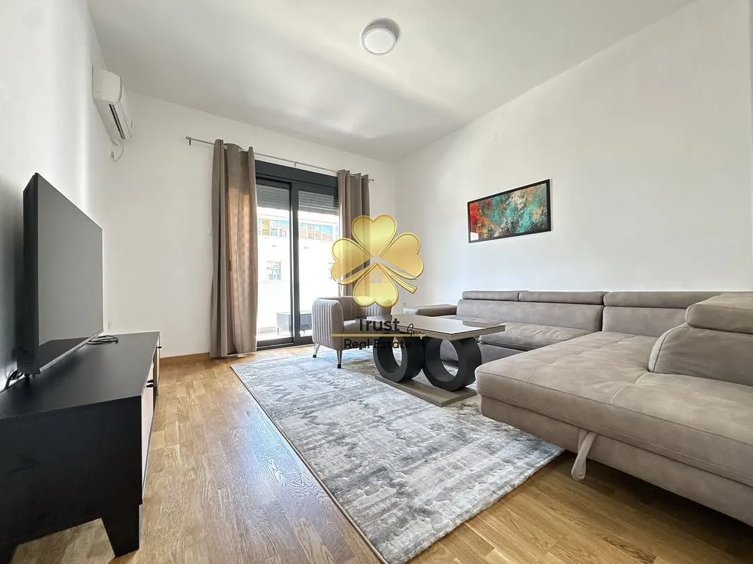 Rent, one bedroom apartment, 70m², Centar, Podgorica