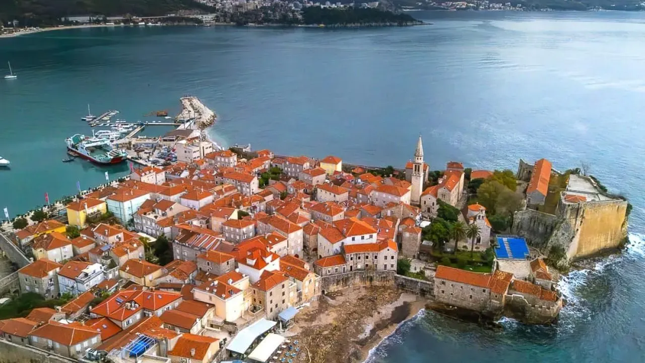 Sale, studio apartment, 31m², Vidikovac, Budva