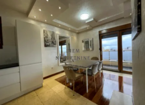 Izdavanje, četvorosoban stan, 130m², Centar, Podgorica - image 13