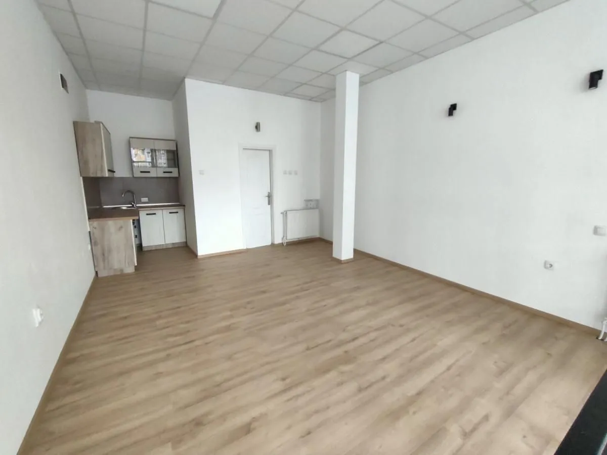 Rent, office space, 63m², Sajmište, Novi Sad