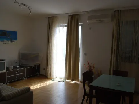 Prodaja, stan, 80m², Budva, Crna Gora - image 12