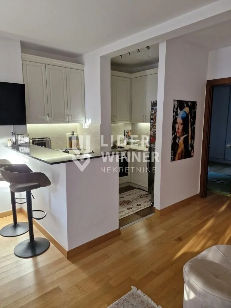 Sale, three bedroom apartment, 87m², Crveni Krst, Beograd