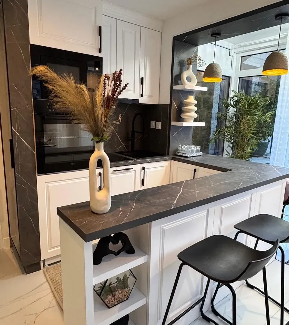 Sale, three bedroom apartment, 110m², Prčanj, Kotor
