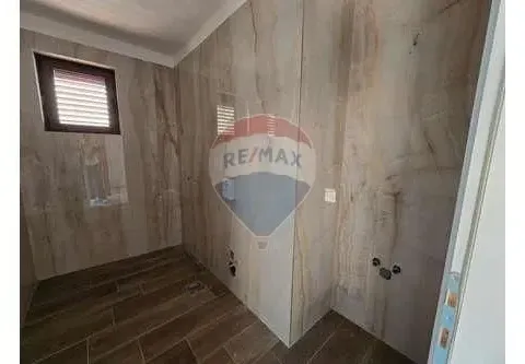 Prodaja, garsonjera, 130m², Dobre Vode, Bar - image 30