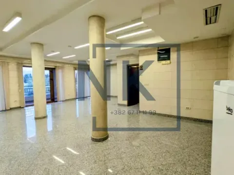 Izdavanje, poslovni prostor, 70m², Preko Morače, Podgorica - image 4