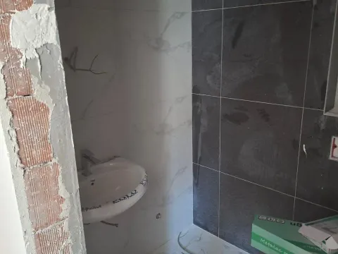 Prodaja, jednosoban stan, 56m², Lazi, Budva - image 3