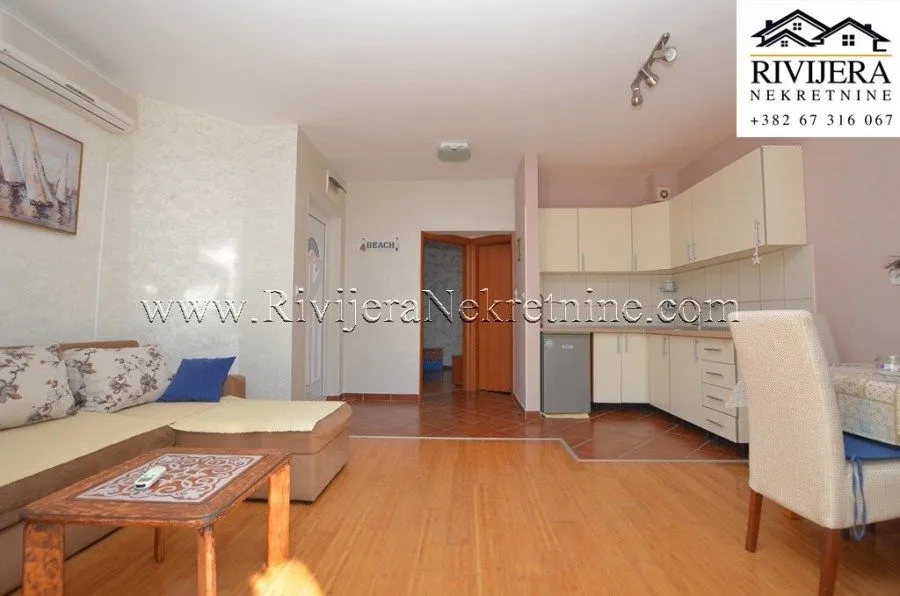 Prodaja, jednosoban stan, 43m², Centar, Herceg Novi