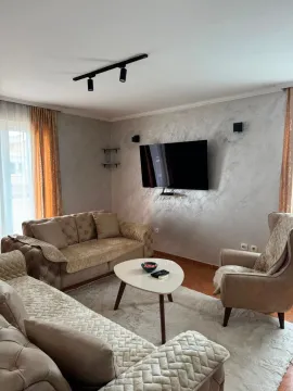 Rent, house, 200m², Gornja Gorica, Podgorica - image 8