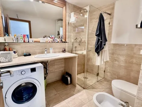 Sale, two bedroom apartment, 85m², Rozino, Budva - image 11