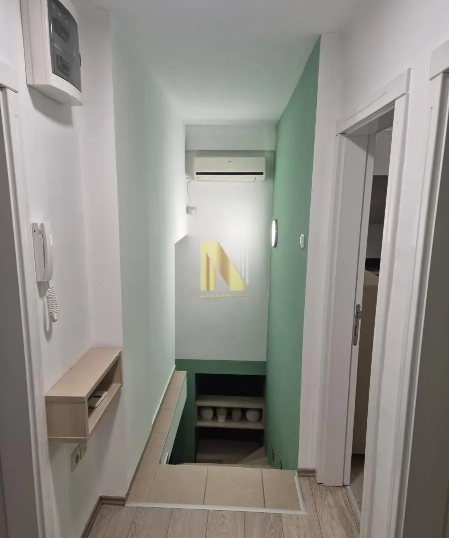 Prodaja, četvorosoban stan, 119m², Nova Detelinara, Novi Sad Sve Podlokacije