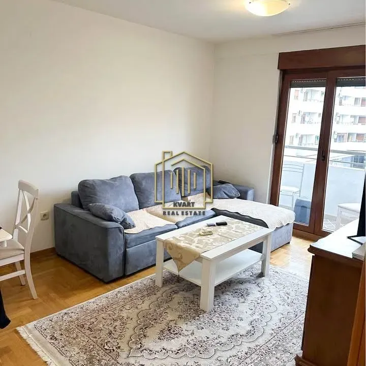 Izdavanje, jednosoban stan, 41m², Stari Aerodrom, Podgorica