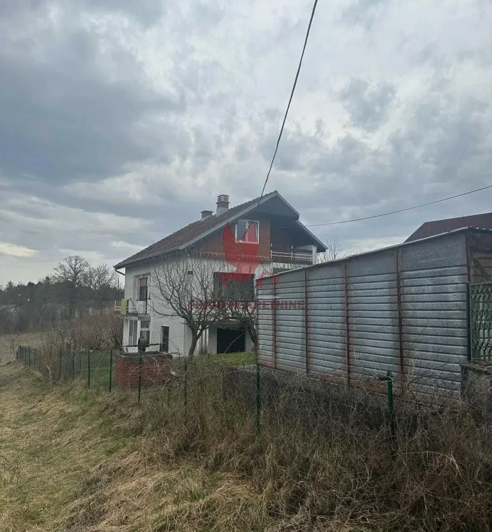 Sale, house, 240m², Mladenovac, Beograd