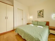 Sale, four bedroom apartment, 131m², Sveti Stefan, Budva - image 7