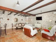 Prodaja, kuća, 410m², Kotor, Crna Gora - image 26