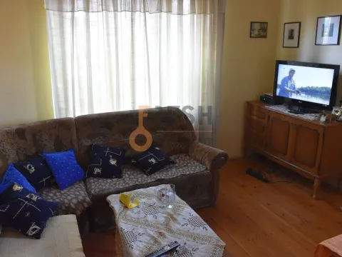 Sale, house, 200m², Masline, Podgorica - image 9