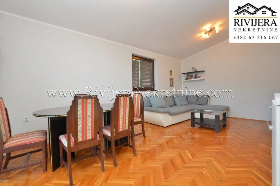Prodaja, dvosoban stan, 60m², Baošići, Herceg Novi
