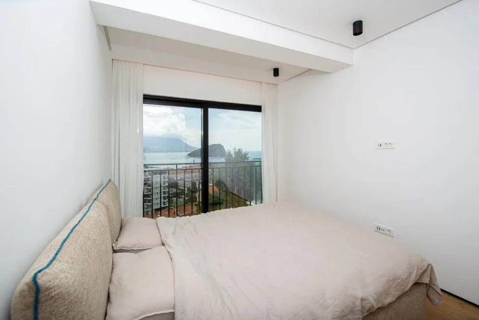 Prodaja, trosoban stan, 125m², Komoševina, Budva