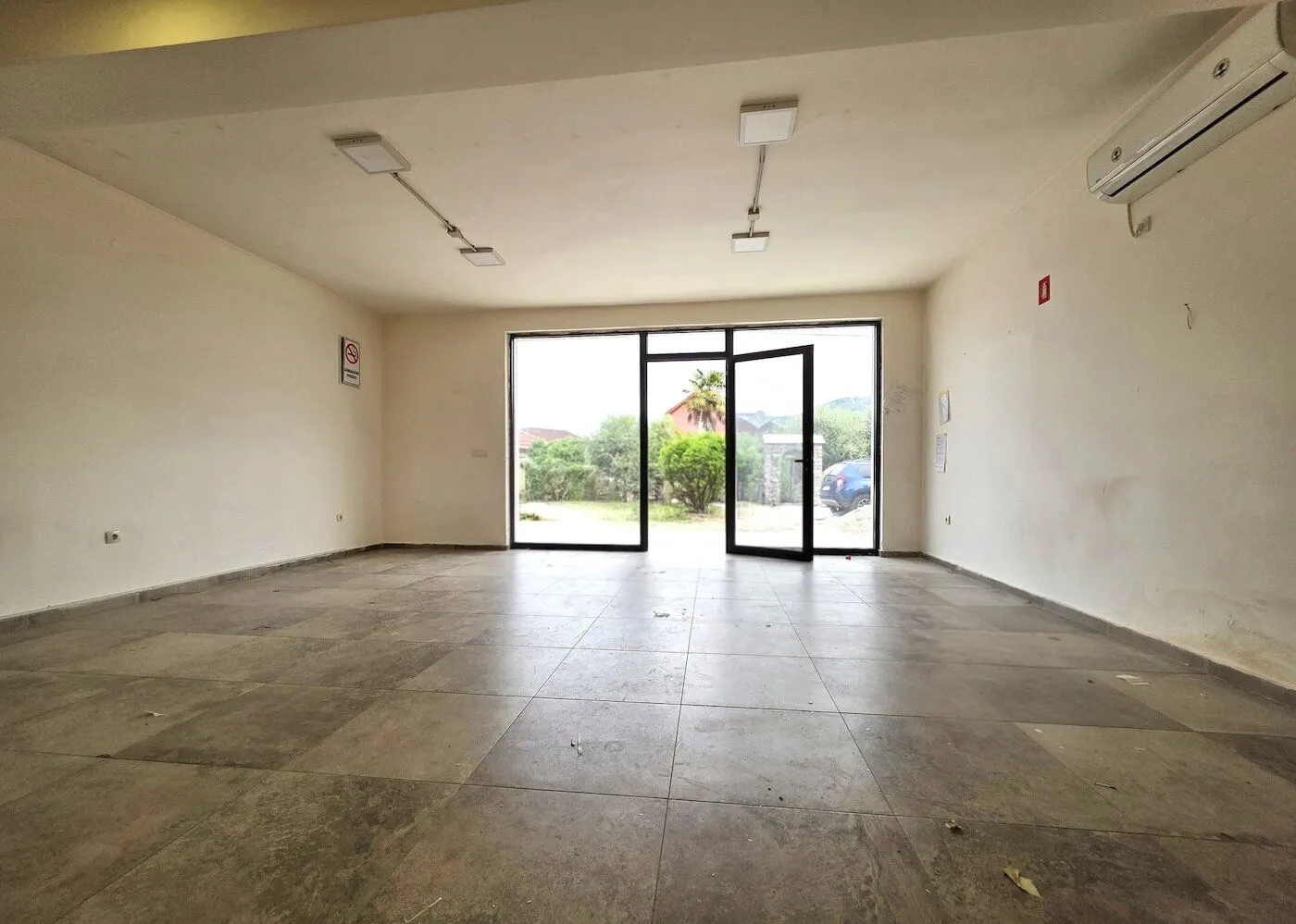 Rent, office space, 45m², Masline, Podgorica