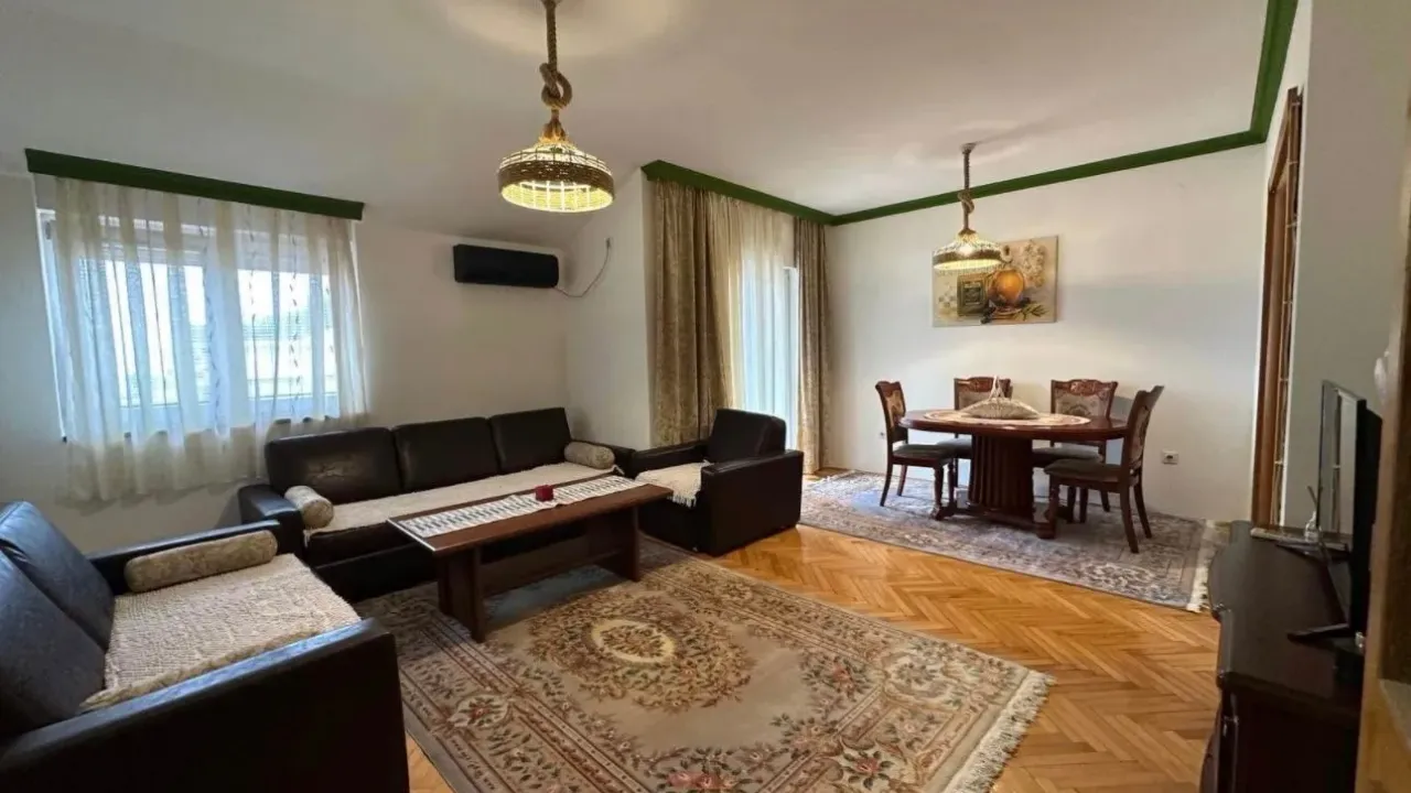 Izdavanje, jednosoban stan, 57m², Stari Aerodrom, Podgorica
