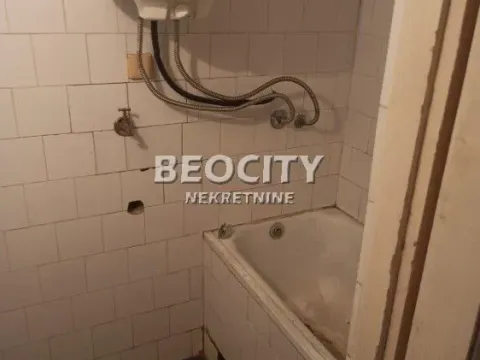 Sale, house, 134m², Novi Grad, Subotica - image 7